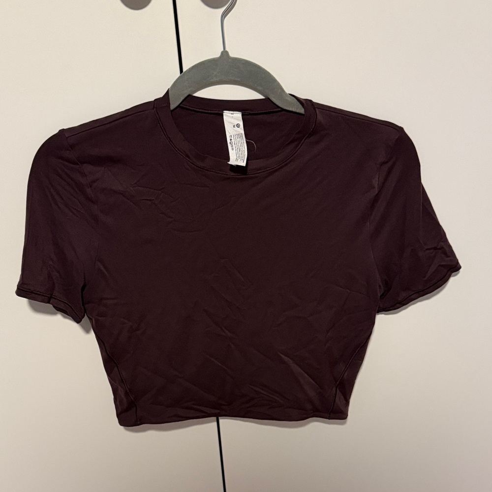 Women's Lululemon Nulu Crop Top